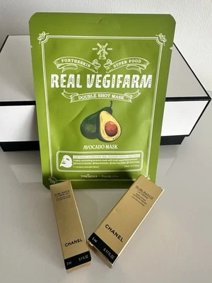 CHANEL Sublimage Ultimate Crema para la Piel y Regeneración Rostro y Ojos + Hoja Facial Foto 1 de 4