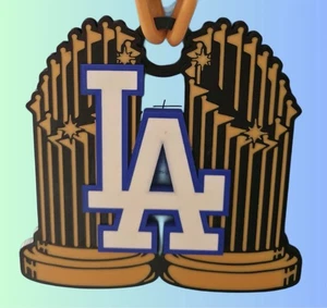 LA DODGERS DOUBLE WORLD SERIES TROPHIES LARGE HYPE MEDALLION 42” Link  Chain - Picture 1 of 1
