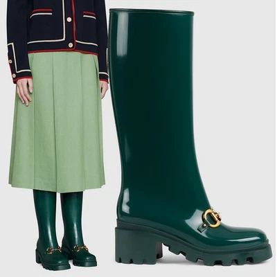 BOTAS GUCCI HASTA LA RODILLA GOMA VERDE con DETALLE DE CABALLO $850 talla 37G US 7 Foto 1 de 4