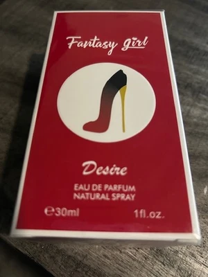 Perfume Fantasy Girl Desire 1fl. OZ: audaz y hermosa Foto 1 de 3