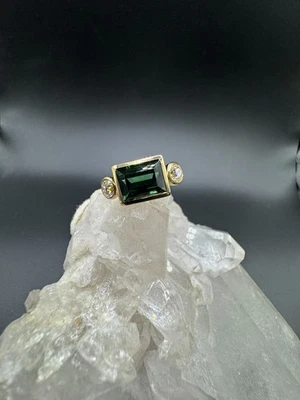 Grüner Turmalin Ring 14Karat (585) Gelbgold mit Altschliff Diamanten - Bild 1 von 4