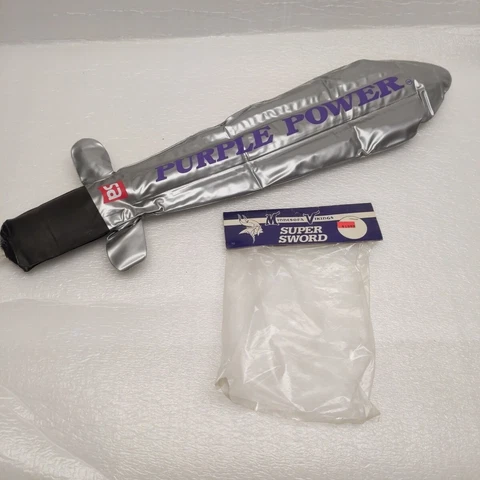Vintage 24" Minnesota Vikings Inflatable Purple Power Sword - NOS Cover