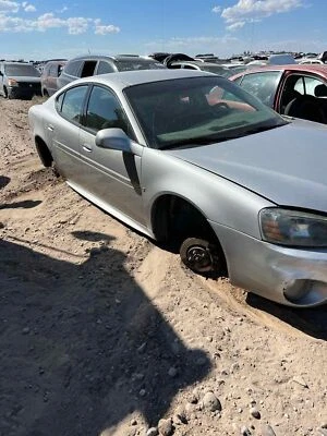 Eje de transmisión delantero derecho usado se adapta a: Pontiac Grand Prix 2007 eje delantero 3,1 L Foto 1 de 4