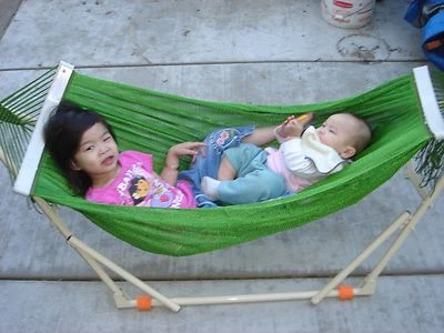 TRUONG THO Indoor/outdoor kid's Hammock Swing Bed with Heavy Duty Adjustable Metal frame