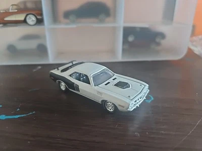 M2 1971 Plymouth Cuda White 1:64 - Image 1 of 4