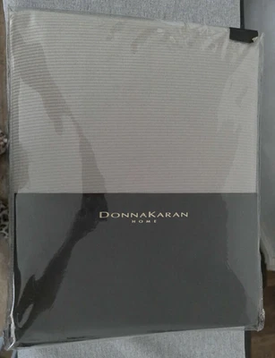 NIP Donna Karen Home Modern Classics Collect Full/Queen Duvet Cover Platinum Ash - Image 1 of 4