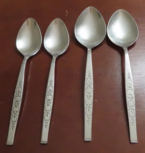 Oneida SPANADA 2 Soup & 2 Teaspoons Wm Rogers Premier Stainless Flatware D - Picture 1 of 6