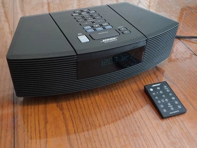 Bose Wave 收音机调幅/调频/CD,AWRC-1G,带遥控器。 美丽 — 第 1/4 张图片