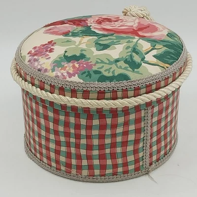 Jan Sevadjian Sombrero de Costura Caja Cesta Acolchada Mango de Cordón Tela Cubierta 10" Años 80 Foto 1 de 4