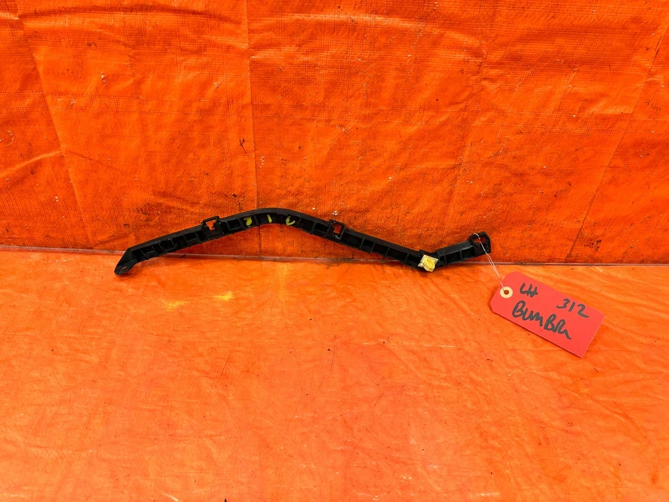 04-08 ACURA TSX - TRASERO IZQUIERDO - PARACHOQUES SOPORTE CLIP ESPACIADOR RETENEDOR - OEM #312 Foto 1 de 3