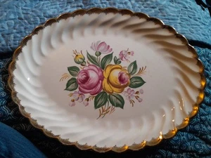 Plato ovalado real Quban oro 22 K Royal China 13,5 X 10,5 - Imagen 1 de 7