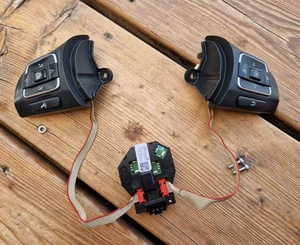 Tastenmodul Schalter Lenkrad VW Jetta Golf 6 Tiguan Touran Jetta Caddy - Bild 1 von 4