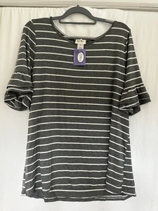 Boutique Top - Picture 1 of 3