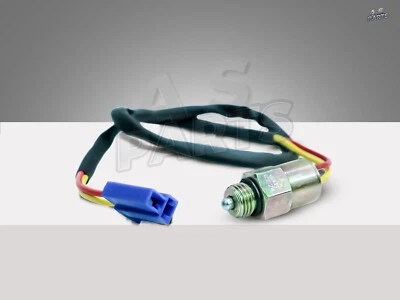 Interruptor de luz de reversa de respaldo Suzuki Sierra Jimny Samurai SJ410 SJ413 LJ80 Foto 1 de 4