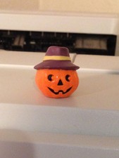 1994 Hallmark Halloween Merry Miniature Pumpkin With Purple Hat #Qfm8276