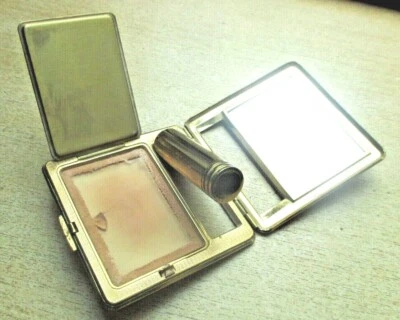 Ancien poudrier étuis rouge à lèvres doré guilloché KIGU Londres objet vintage - Photo 1/4