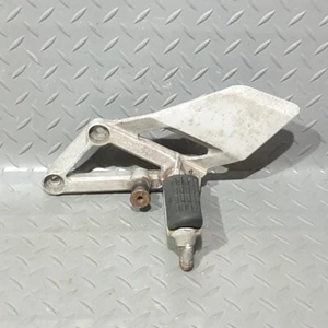 ♻️ Honda CBR 600 F2 1991 - 1994 Front Left Hanger Footrest Foot Peg ♻️ - Picture 1 of 12