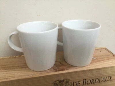 CRATE AND BARREL Set(s) of 2 Crate & Barrel MAISON 3 3/4" Mugs MINT NO TAG Made in Japan