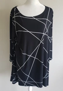 NEW Alfani Top Tunic Black White Stretch Geometric Handkerchief Hem Plus Size 2X - Picture 1 of 8