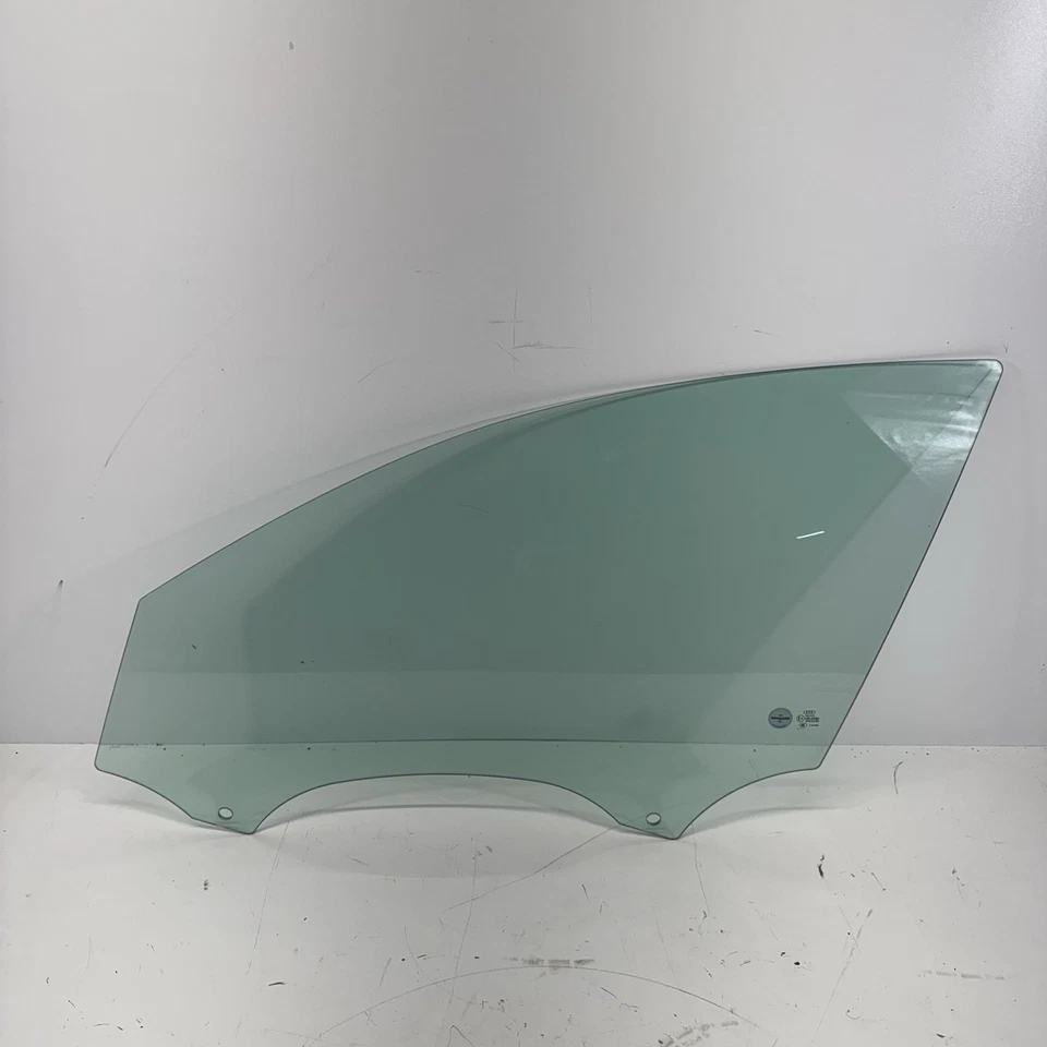 OEM 2012-2015 AUDI A6 QUATTRO C7 SEDÁN PUERTA DELANTERA IZQUIERDA LADO DEL CONDUCTOR VENTANA CRISTAL Foto 1 de 4