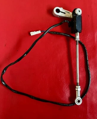 Palanca de cambios rápida Aprilia Tuono 1100 RR V4 16 RSV4 acoplamiento de palanca de cambios Foto 1 de 4