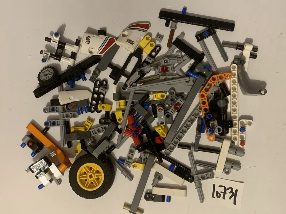 Lot Pièces Détachées  Lego Technic - Photo 1/1