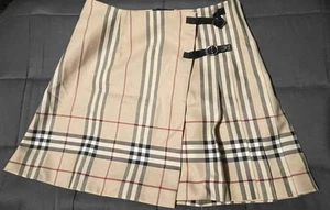 Authentic BNWT Burberry Plaid Mini-Skirt- Size 14 - Picture 1 of 7
