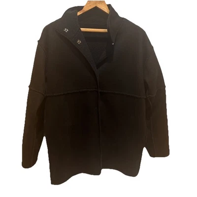 Chaqueta Tribal Negra Reversible Talla P/S Foto 1 de 4