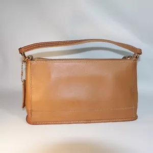 Vintage Coach Bleeker 9311 Demi Handtasche Handtasche Kalbsleder Natur Hellbraun Hergestellt in den USA - Bild 1 von 14
