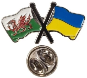 Wales & Ukraine Flag Friendship Lapel Pin badge FREE UK Delivery - Picture 1 of 4