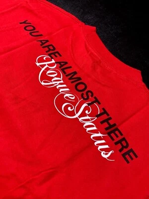 NUEVA Camiseta Camiseta Rogue Status Vintage 2012 Roja X Casi Allí Talla S M XL Foto 1 de 3