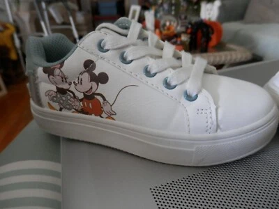 Tênis Disney Mickey e Minnie Mouse personagem infantil branco tamanho 10 unissex - Imagem 1 de 4