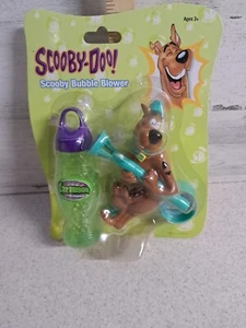 Soplador de burbujas Scooby-Doo 2004 vintage nuevo en paquete - Imagen 1 de 12