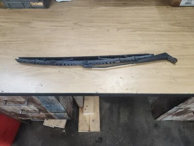 2000-2006 Honda Insight limpador traseiro braço e limpador OEM braço usado peça de fábrica - Imagem 1 de 3