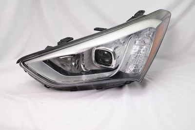 2013 - 2016 Hyundai Santa Fe Halogen W/ LED Headlight Drivers side Left OEM  - Image 1 of 4