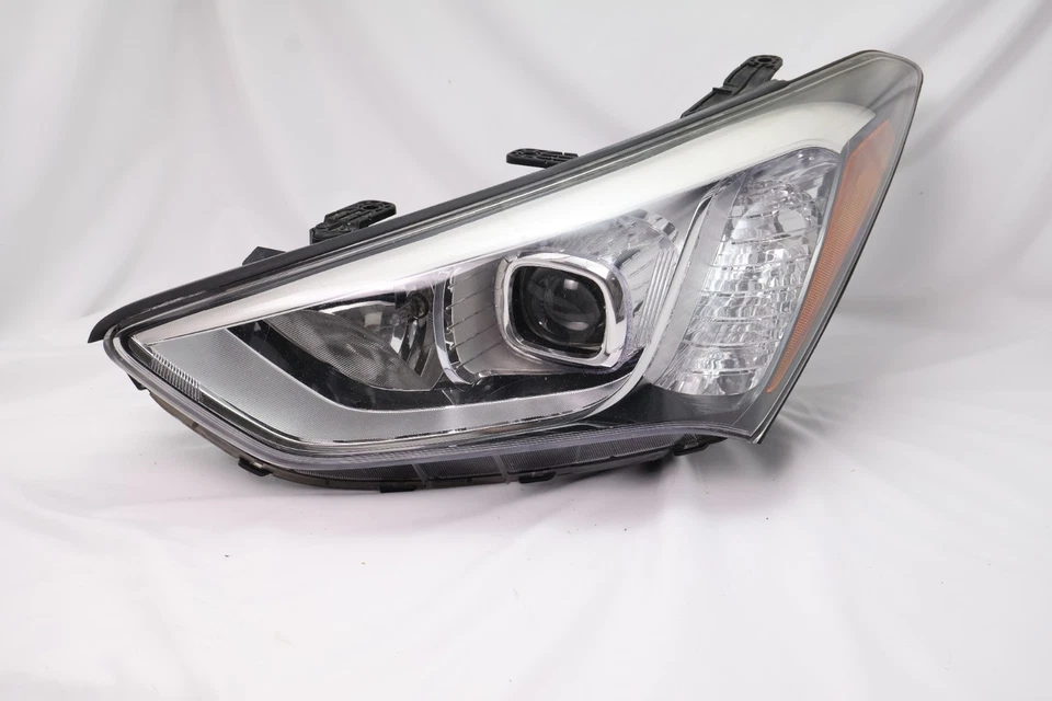 Hyundai Santa Fe 2013-2016 halógeno con faros LED lado del conductor izquierdo OEM  Foto 1 de 4