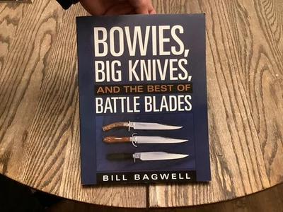 Cuchillos grandes Bowies 2000 y las mejores cuchillas de batalla Bill Bagwell ilustrado Foto 1 de 2