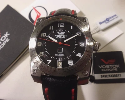 Vostok Europe Lunokhod automático. 36mm. Ganancias 1 1/2 min.@ día. Nuevo con manchas. Foto 1 de 4