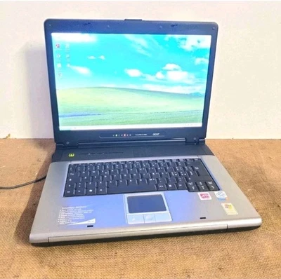 Computer Vintage Netbook Intel Pentium 4 - Acer TravelMate 2601WLCi -Windows XP✅ - Immagine 1 di 4