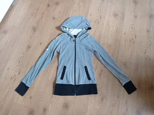 Bench Kapuzenjacke Grau Weiß Schwarz Gr.XS / S Mit Daumenloch Am Ärmelende - Bild 1 von 5