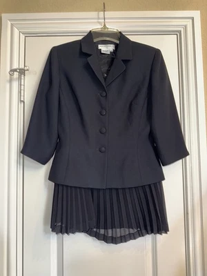 MAGGY LONDON Blazer Negro con Conjunto Falda, TALLA 8 Vintage  Foto 1 de 4