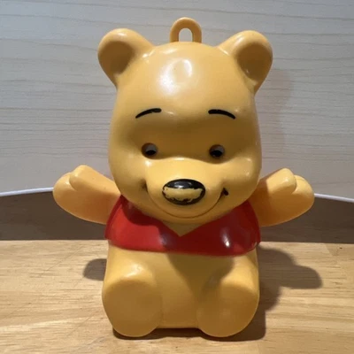 Винтажная музыкальная кроватка Винни-Пух игрушка на шнурке Walt Disney Гонконг РАБОТАЕТ - Изображение 1 из 4