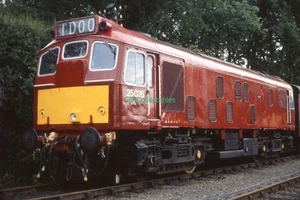 S40 35mm Slide Class 25 25035 (8) - Picture 1 of 1