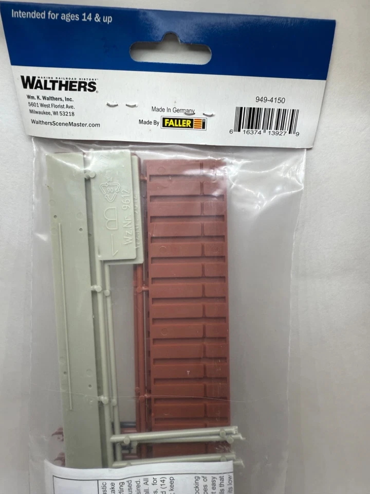 HO Harbor Wall Scenery Kit - Walthers SceneMaster #949-4150 Vmf121