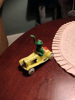 Vintage Corgi Kermit the Frog Diecast Car Jim Henson Muppets 1979 - Image 1 of 4