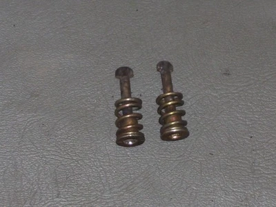 original 1998 Jaguar xj8 rear drum brake locking pin set of 2 left or right - Image 1 of 2