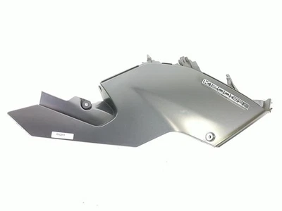 Черный пластиковый правый средний обтекатель под сиденье 06 BMW K1200GT 46637685024-05 - Изображение 1 из 4