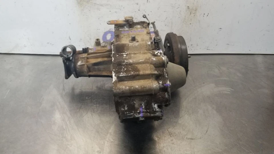 1977 TOYOTA LAND CRUISER FJ40 4.2L 4 SPEED TRANSFER CASE ASSEMBLY - Изображение 1 из 4