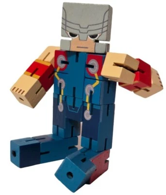 Figura de acción Miniso Marvel THOR coleccionable juntas flexibles juguete de madera (3+) NUEVO Foto 1 de 4