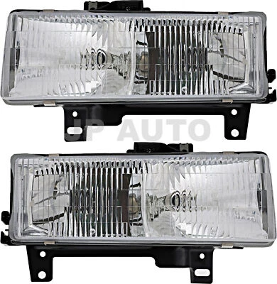 Juego de faros halógenos para Chevrolet Express Savana 1996-2002 Foto 1 de 4